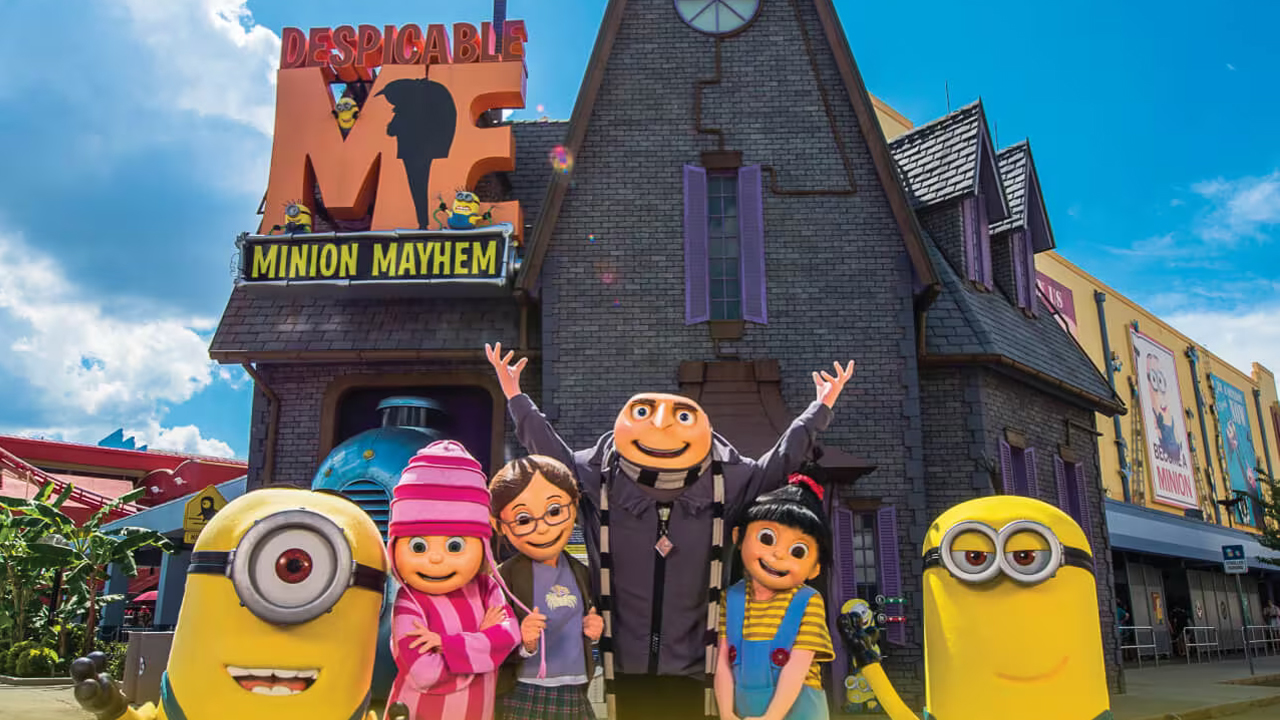 illuminations minion land universal studios