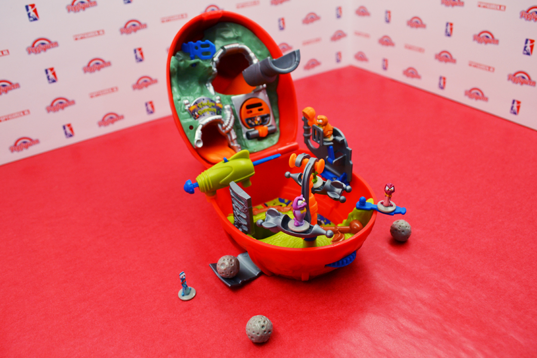 space jam morron mountain alien fun park
